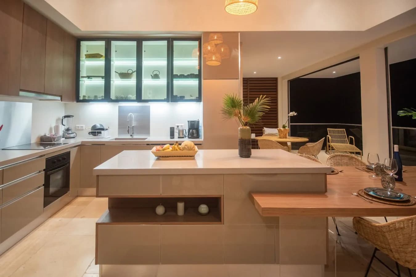Villa Rosa — 3